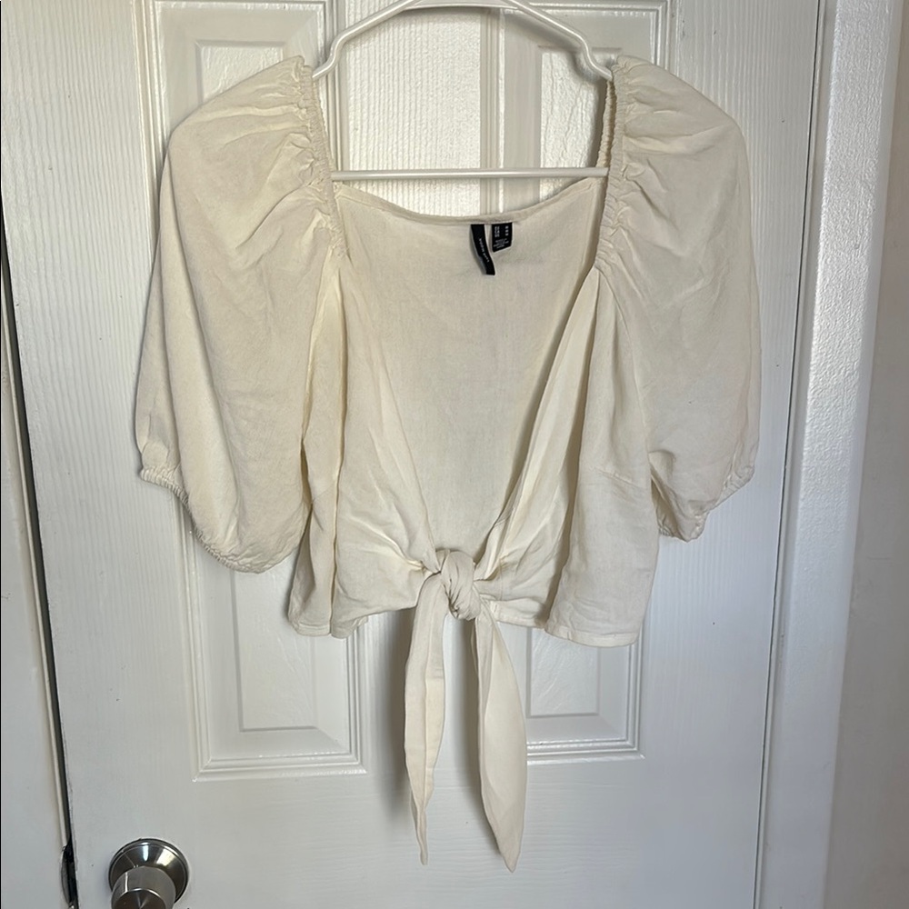 Veto Moda Linen Blend Cream Puff Sleeve Tie-Front Top